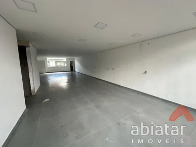 Prédio Inteiro para alugar, 580m² no Vila Santa Luzia, Taboão da Serra