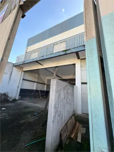 Prédio Inteiro para venda ou aluguel, 250m² no Vila Virgínia, Itaquaquecetuba