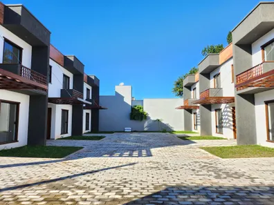 Sobrado com 3 Quartos à venda, 92m² no Centro, Itapoá
