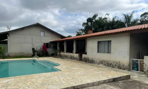 Fazenda / Sítio / Chácara com 3 Quartos à venda, 48000m² no , Igaratá