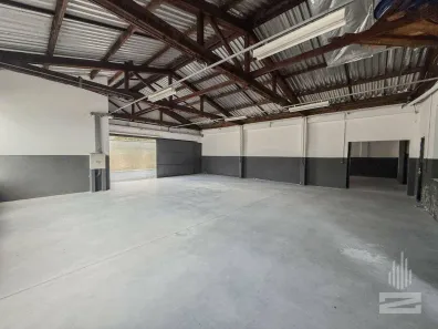 Galpão / Depósito / Armazém para alugar, 500m² no Do Salto, Blumenau
