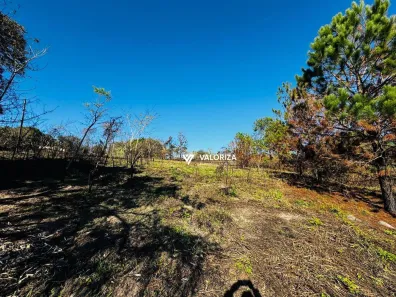 Fazenda / Sítio / Chácara com 3 Quartos à venda, 600m² no Chacara Santa Terezinha, Araçoiaba da Serra
