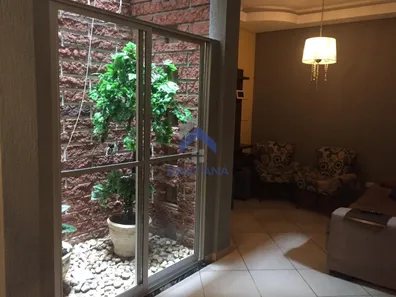 Sobrado com 3 Quartos à venda, 180m² no Parque Aeroporto, Taubaté