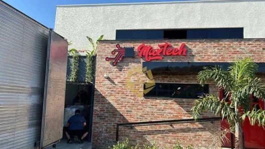 Loja / Salão / Ponto Comercial à venda, 562m² no Parque da Fonte, São José dos Pinhais