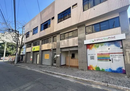 Loja / Salão / Ponto Comercial para alugar, 58m² no Aterrado, Volta Redonda