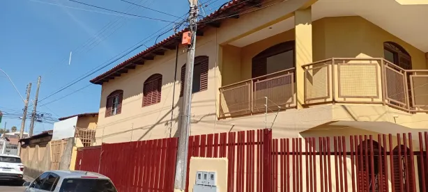 Casa com 5 Quartos à venda, 260m² no Metropolitana, Brasília