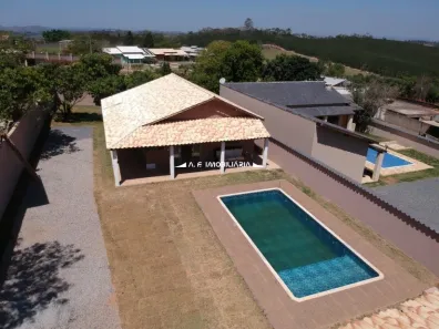 Fazenda / Sítio / Chácara com 3 Quartos à venda, 130m² no , Mairinque