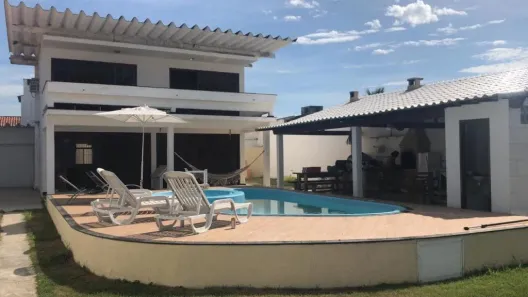 Casa com 5 Quartos à venda, 500m² no Bananeiras, Araruama