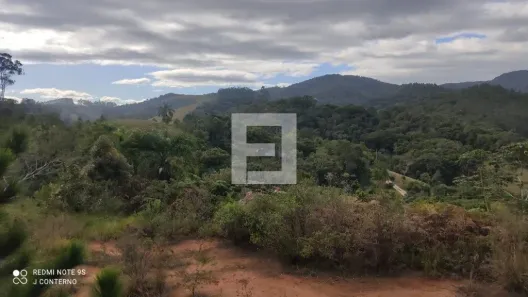 Terreno / Lote / Condomínio à venda, 4400m² no Santa Teresa, São Pedro de Alcântara