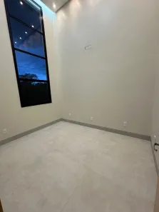 Casa com 4 Quartos à venda, 300m² no Central, Abadia de Goiás