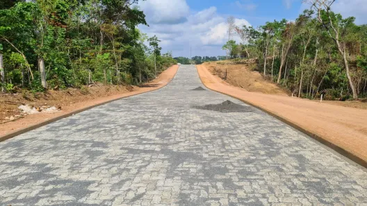 Terreno / Lote / Condomínio à venda, 2500m² no Paranoá Parque, Brasília