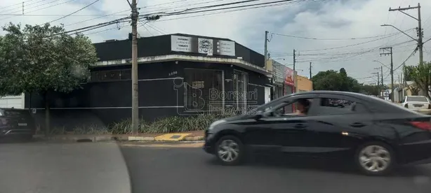 Loja / Salão / Ponto Comercial à venda, 110m² no Centro, Araraquara