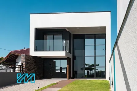 Casa com 3 Quartos à venda, 188m² no Armação, Penha
