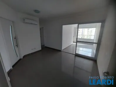 Apartamento com 2 Quartos para alugar, 82m² no Condomínio Royal Park, São José dos Campos