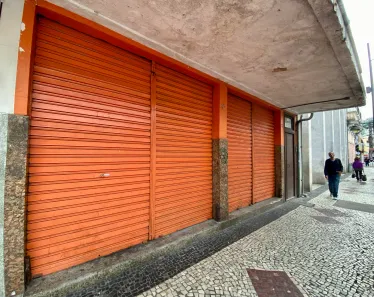 Loja / Salão / Ponto Comercial para alugar, 240m² no Centro, Petrópolis