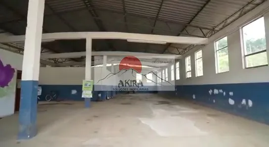 Galpão / Depósito / Armazém para alugar, 686m² no Luiz Fagundes, Mairiporã
