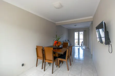 Sobrado com 3 Quartos à venda, 150m² no Vila Bancária, Campo Largo