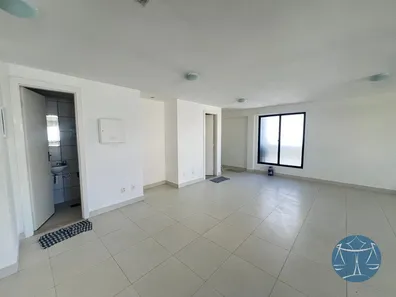 Loja / Salão / Ponto Comercial à venda, 74m² no Petrópolis, Natal