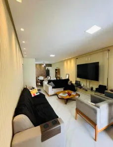 Casa com 3 Quartos à venda, 210m² no Grageru, Aracaju