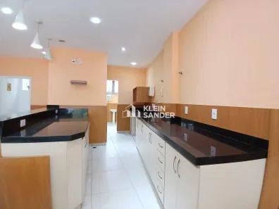 Loja / Salão / Ponto Comercial à venda, 68m² no Centro, Nova Friburgo