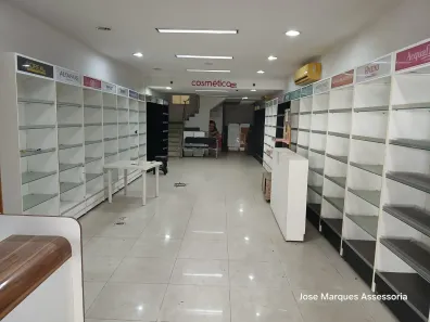 Prédio Inteiro para alugar, 300m² no Centro, Niterói