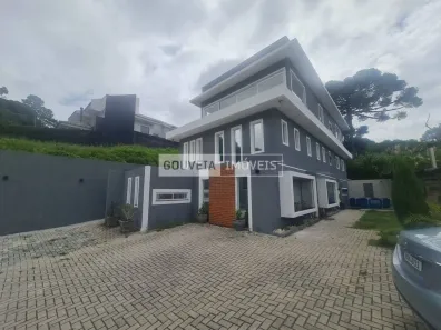 Casa com 3 Quartos para alugar, 300m² no Cascatinha, Curitiba