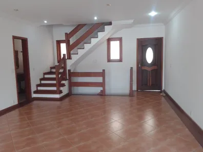 Casa de Condomínio com 4 Quartos para alugar, 350m² no Alphaville, Santana de Parnaíba