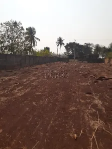 Terreno / Lote / Condomínio à venda, 700m² no , Primeiro de Maio
