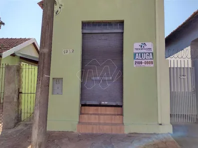 Loja / Salão / Ponto Comercial para alugar, 1m² no Vila Xavier (Vila Xavier), Araraquara