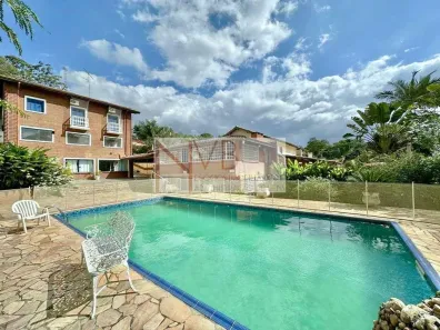 Casa de Condomínio com 5 Quartos para venda ou aluguel, 650m² no Parque Dom Henrique, Cotia