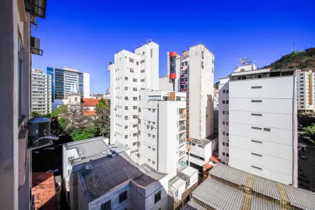 Conjunto Comercial / Sala à venda, 42m² no Centro, Juiz de Fora
