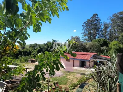 Fazenda / Sítio / Chácara com 5 Quartos à venda, 1080m² no Buru, Salto