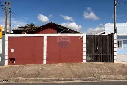 Casa com 2 Quartos para alugar, 250m² no Jacaré, Cabreúva