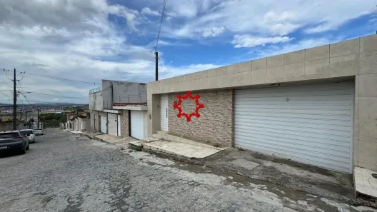 Casa com 2 Quartos à venda, 120m² no Cidade Alta, Caruaru