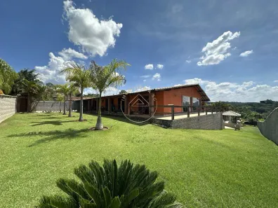 Fazenda / Sítio / Chácara com 4 Quartos à venda, 3000m² no , Mairinque