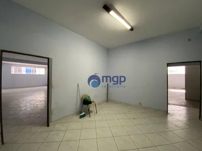 Prédio Inteiro para alugar, 1200m² no Vila Jovina, Cotia