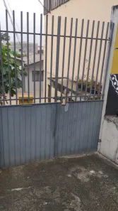 Loja / Salão / Ponto Comercial com 3 Quartos à venda, 120m² no Cajuru, Curitiba