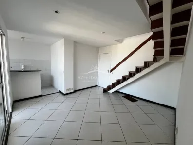 Cobertura com 2 Quartos para alugar, 112m² no Glória, Macaé