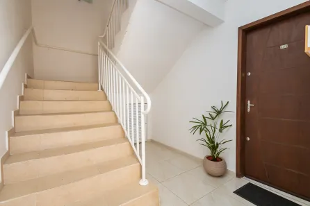 Apartamento com 1 Quarto para alugar, 30m² no Guaraituba, Colombo