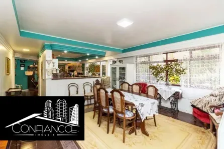 Sobrado com 4 Quartos para alugar, 350m² no Jardim Social, Curitiba