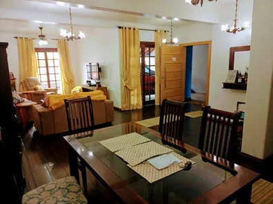 Casa de Condomínio com 3 Quartos à venda, 350m² no Centro, Ribeirão Pires