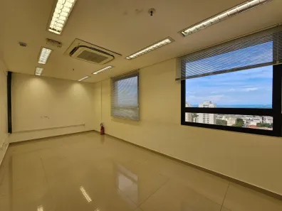 Conjunto Comercial / Sala para alugar, 248m² no Vila Belvedere, Americana