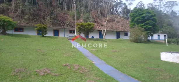 Fazenda / Sítio / Chácara com 13 Quartos à venda, 1500m² no Triângulo Azul, São Lourenço da Serra