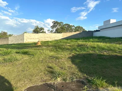 Terreno / Lote / Condomínio à venda, 250m² no Chácara Pipeiro, Capivari