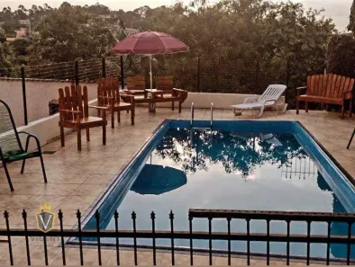 Fazenda / Sítio / Chácara com 3 Quartos à venda, 150m² no Monterrey, Louveira