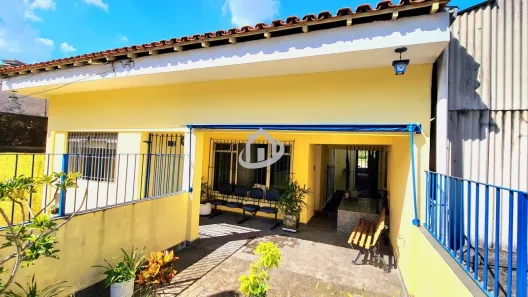 Casa Comercial com 2 Quartos à venda, 179m² no Jardim Sílvia, Embu das Artes