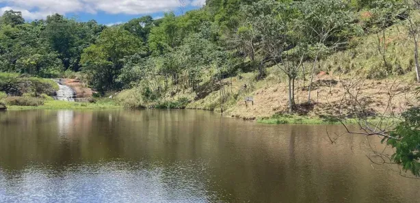 Terreno / Lote / Condomínio à venda, 600m² no , Igaratá