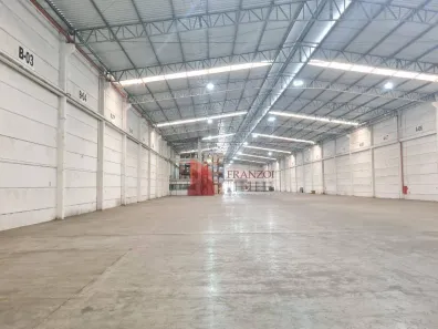 Galpão / Depósito / Armazém à venda, 4300m² no Espinheiros, Itajaí