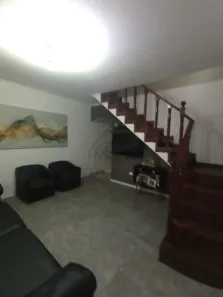 Sobrado com 3 Quartos à venda, 200m² no Jardim Mauá, Mauá