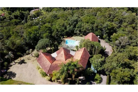Casa de Condomínio com 5 Quartos à venda, 290m² no Cuiabá, Petrópolis